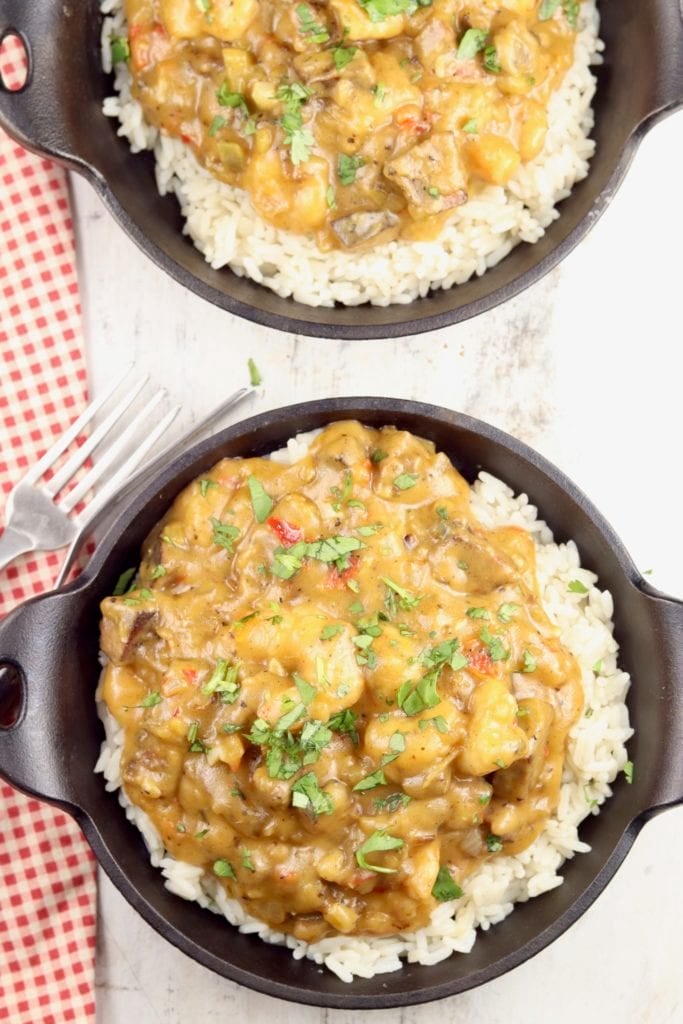 Gumbo served in small cast iron pans