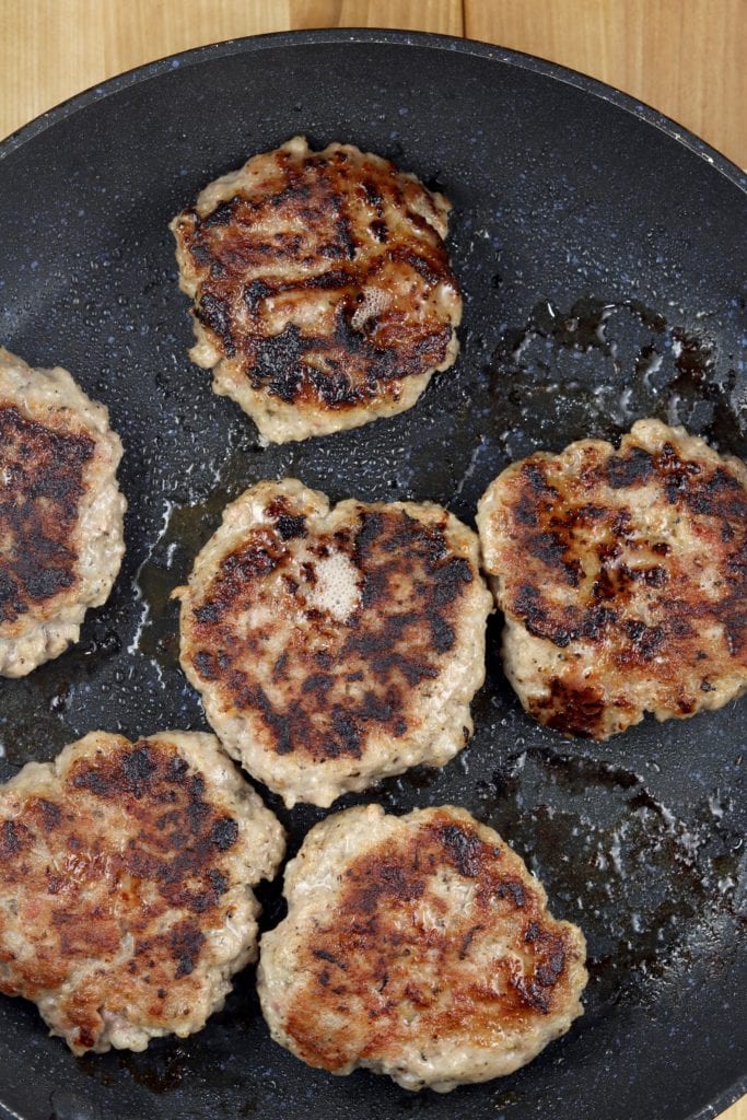 cooked breakfast sausage patties