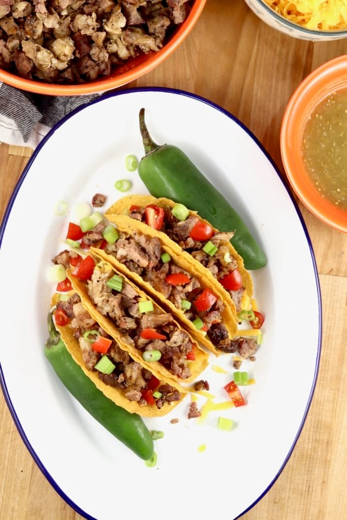 Platter of tacos 