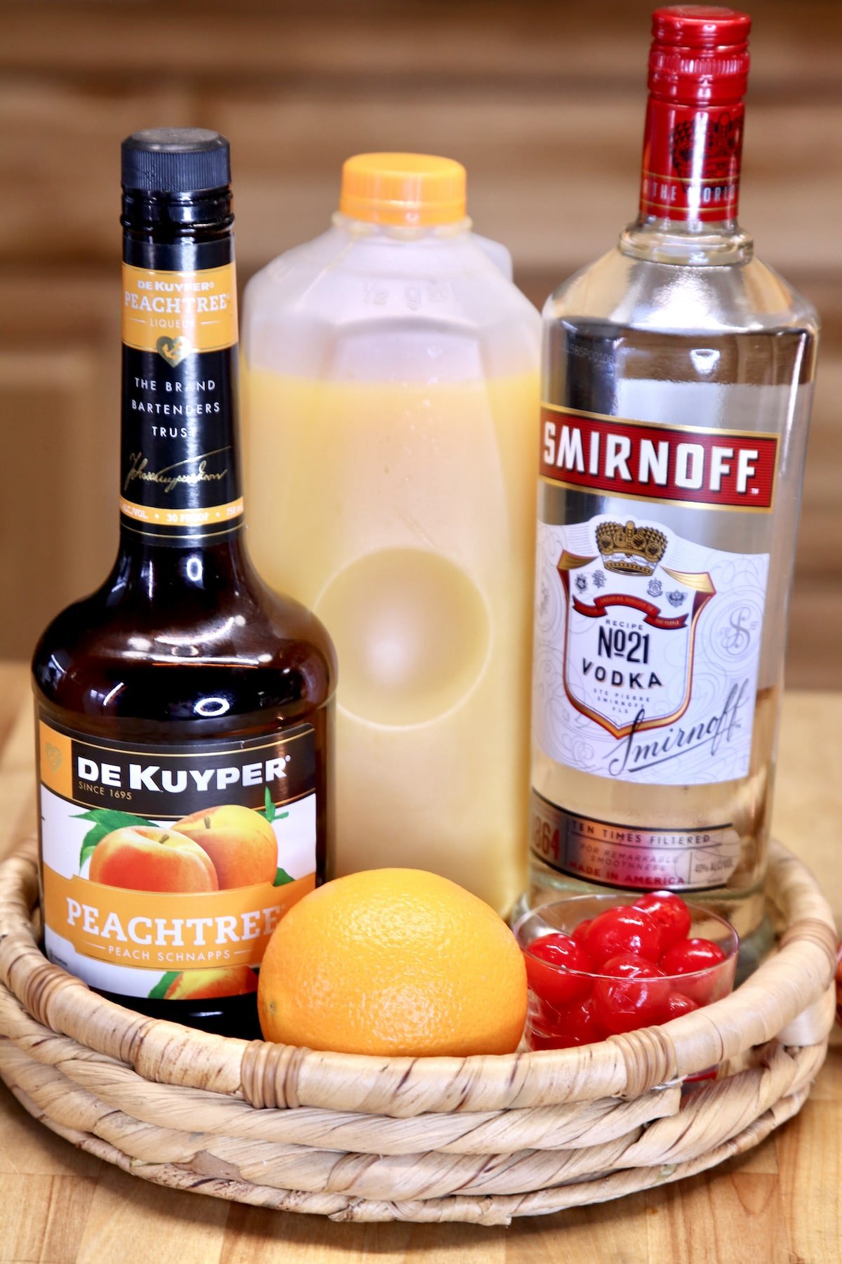 Ingredients for Fuzzy Screwdriver