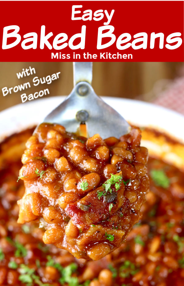Easy Baked Beans close up of spoonful
