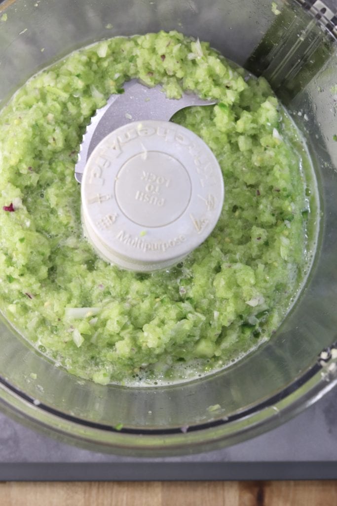 Processed green tomatoes and onions