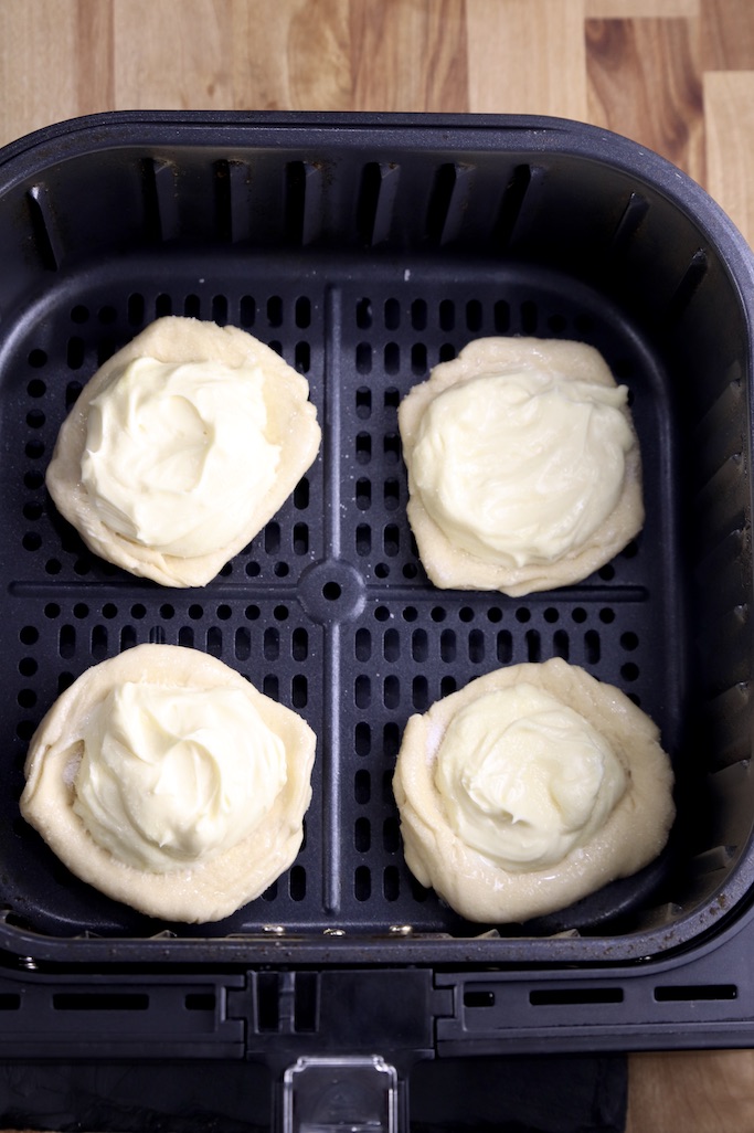 Cheese Danish in Air Fryer 