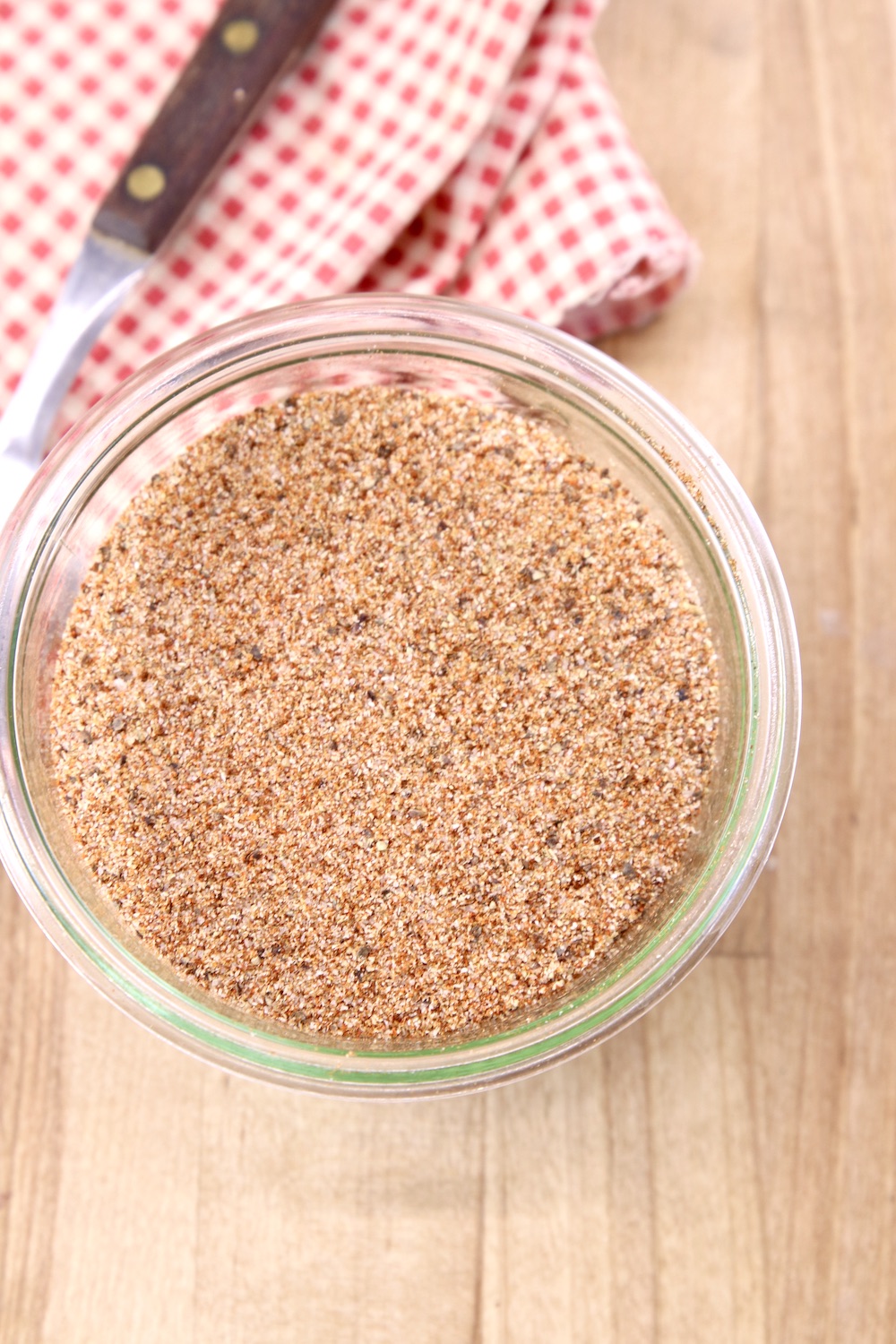glass bowl of chili seasoning