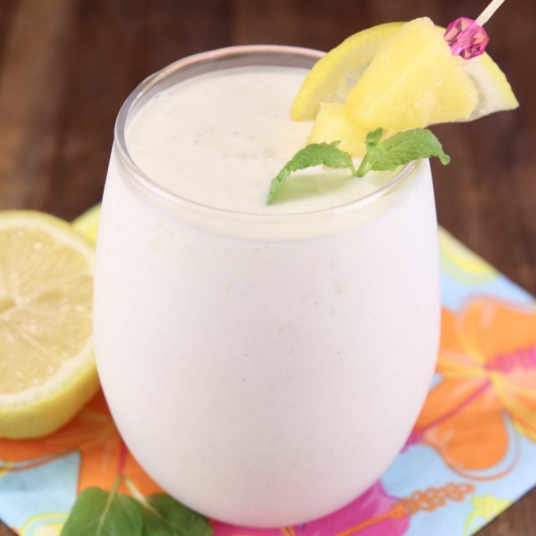 Frosted Vodka Pineapple Lemonade