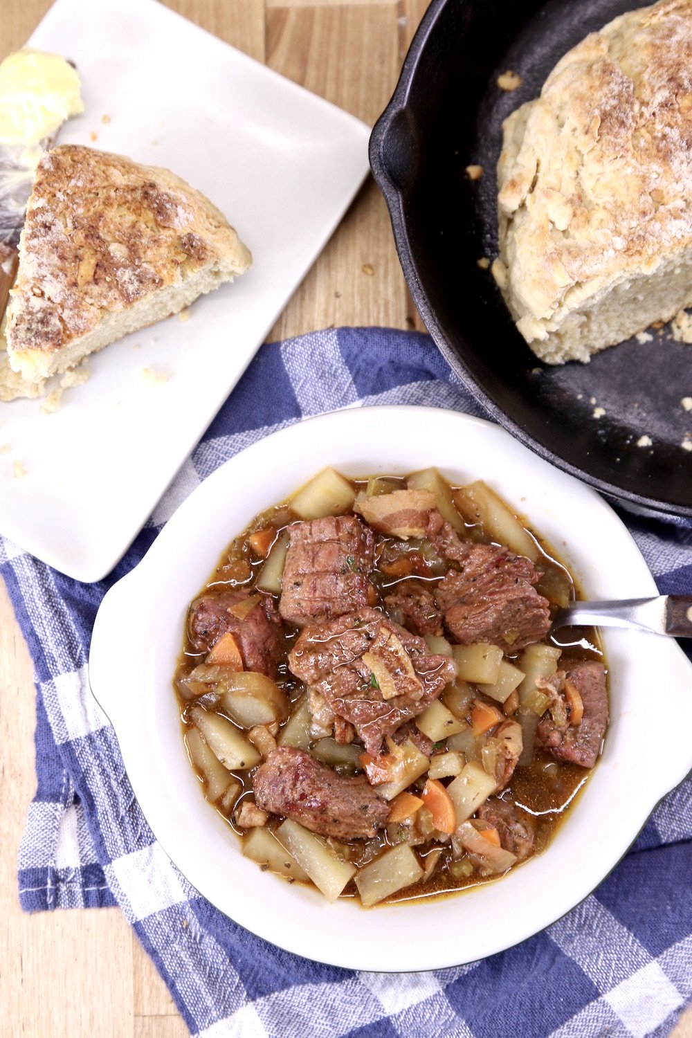 Irish beef stew with soda bread