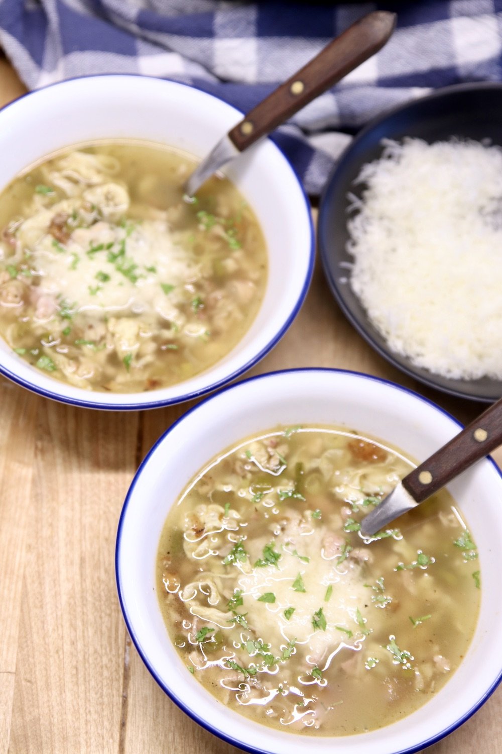 Stracciatella Soup with parmesan cheese, 2 bowls