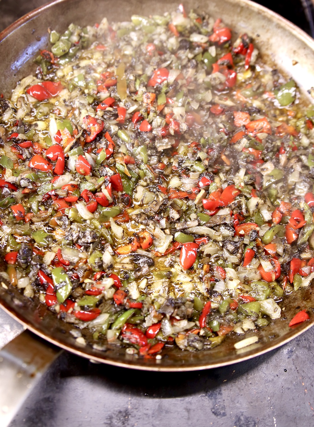 Sausage, peppers and onions for mushroom filling