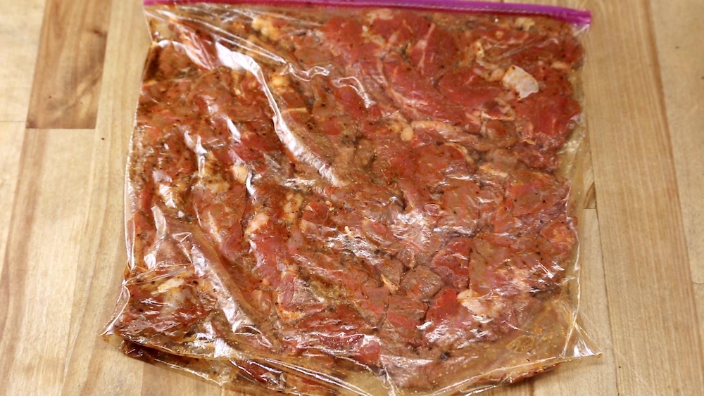 baggie with marinating steak