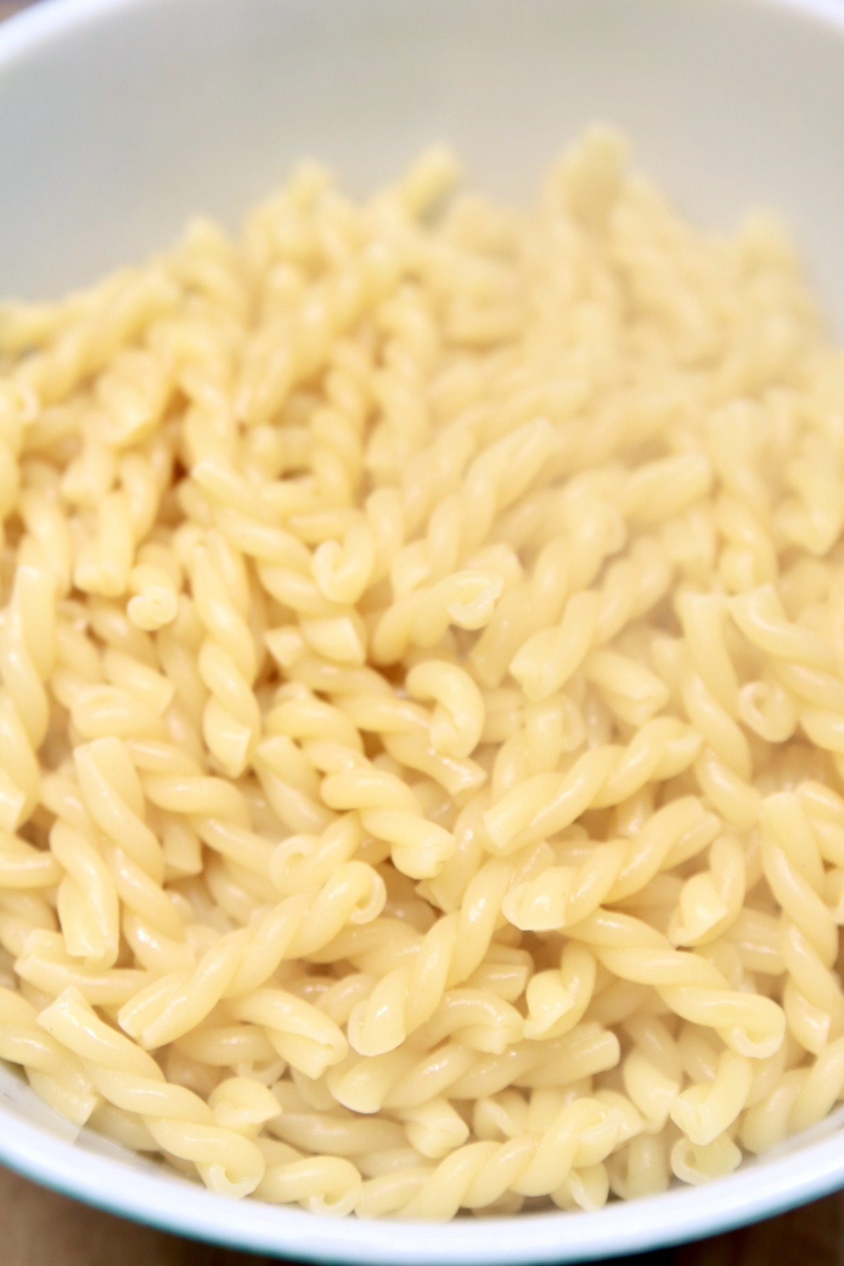 cooked gemelli pasta in a bowl