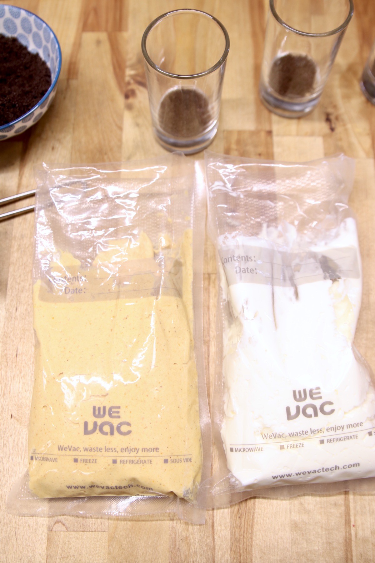 Cheesecake filling in bags for piping into glasses