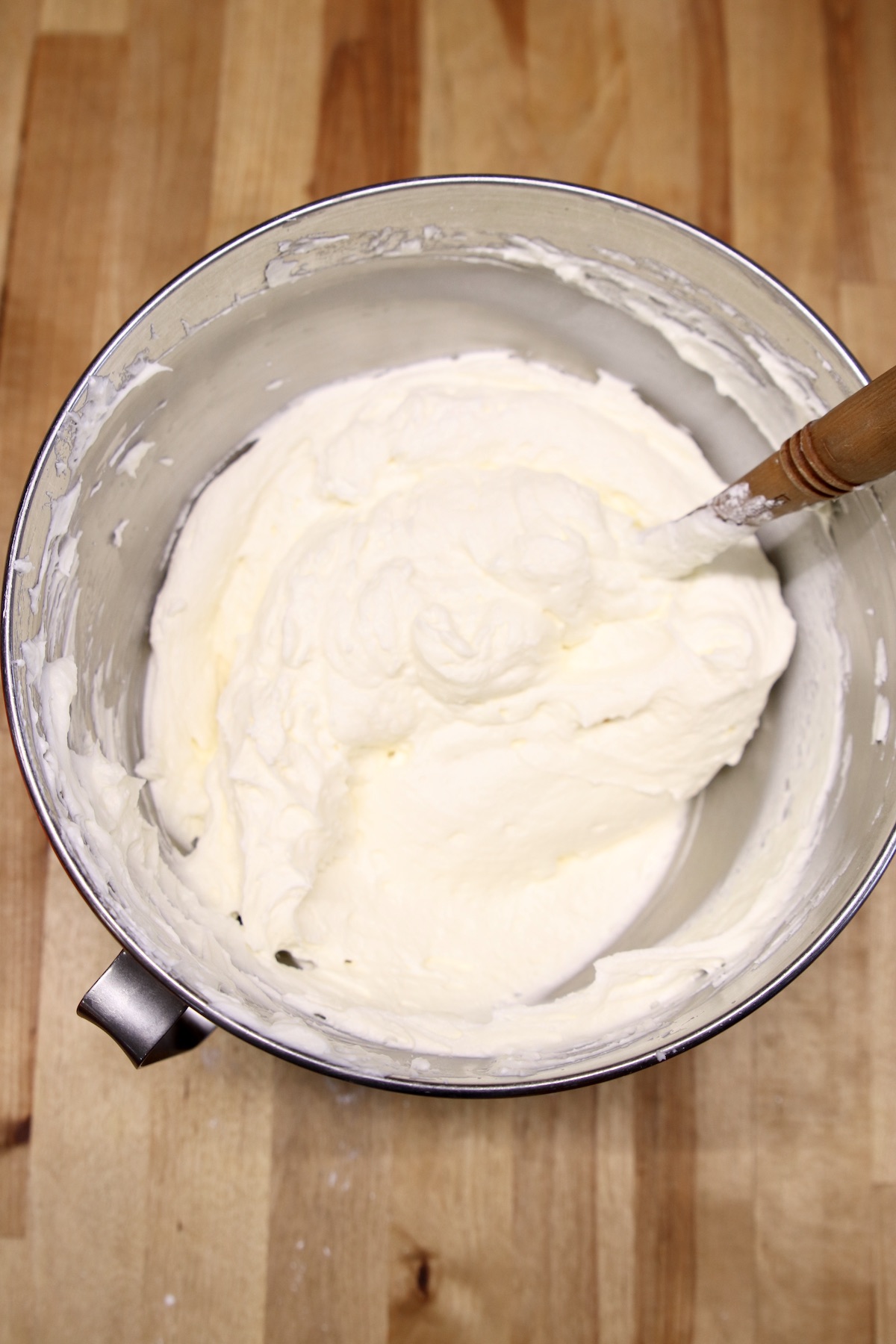Whipped No Bake Cheesecake Filling