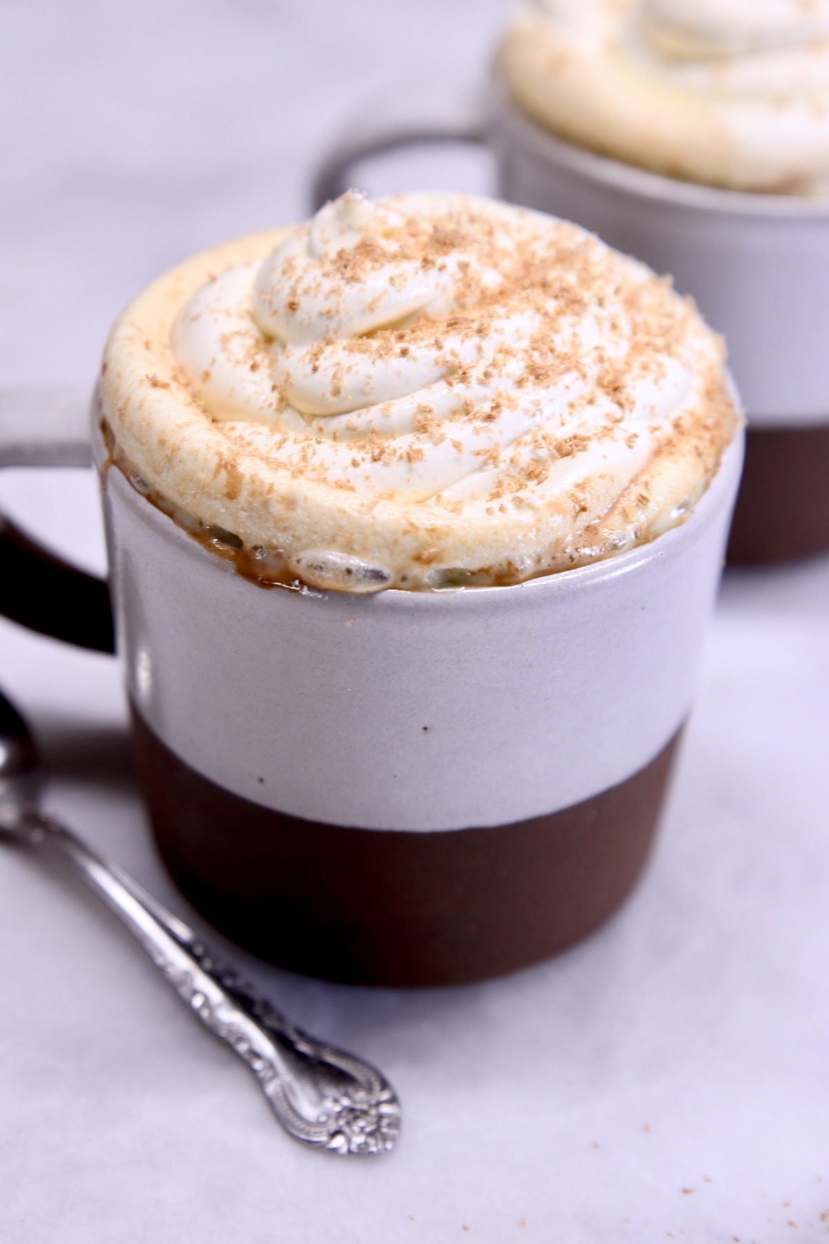 raspberry hot chocolate in 2 mugs