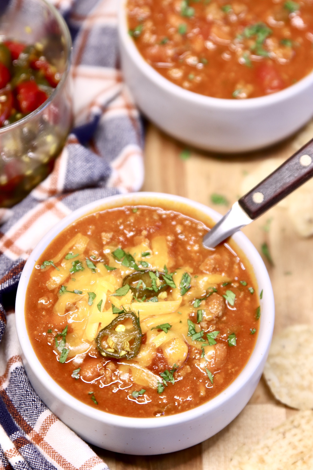 venison chili in 2 bowls