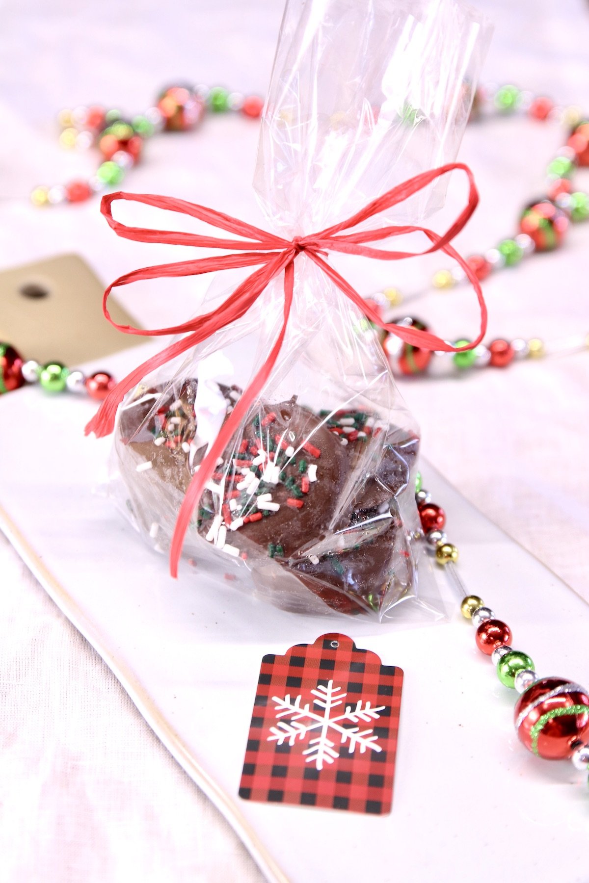 cellophane bag of Ritz Cookies with ribbon