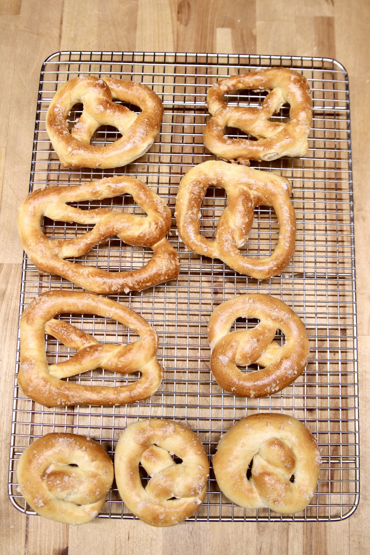soft pretzels on a wire rack