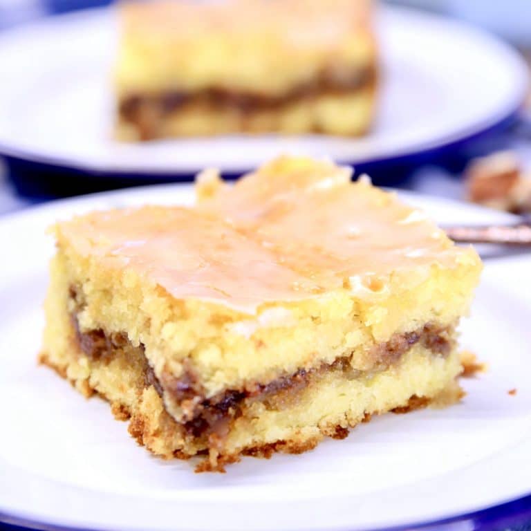 Honey Bun Cake on a plate.