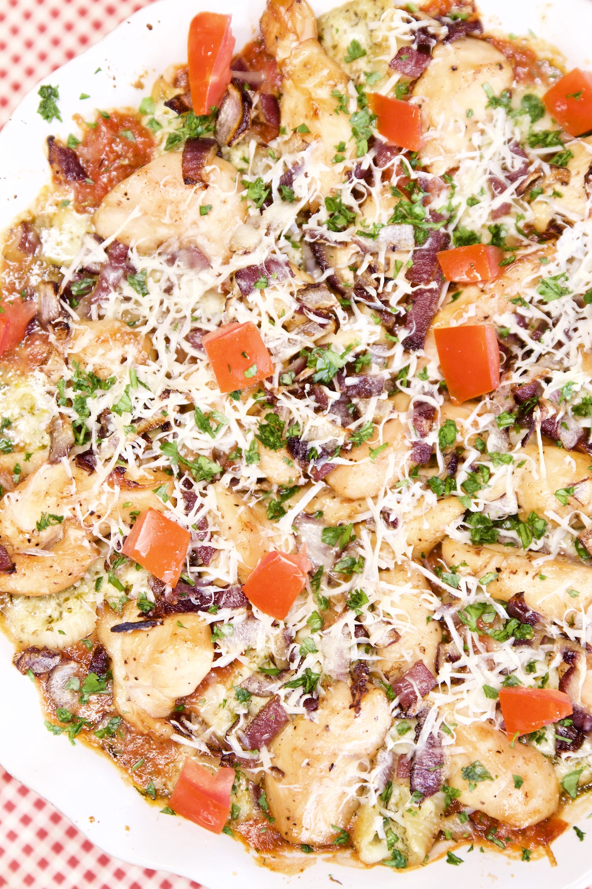 Pie dish with stuffed pasta shells.