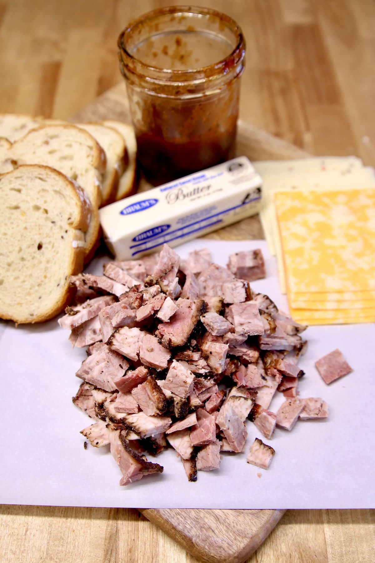 Ingredients for brisket grilled cheese.