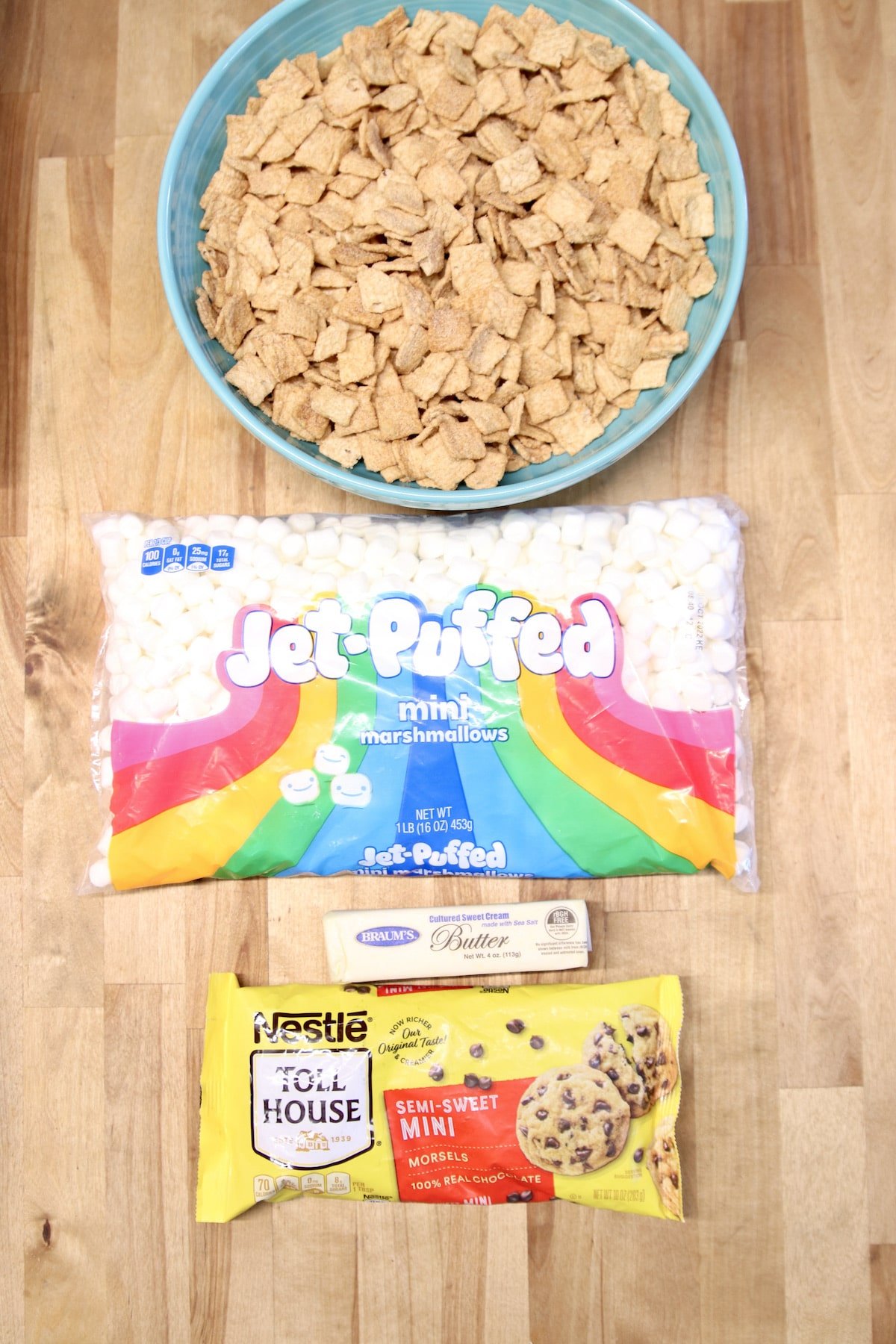 Ingredients for Cinnamon Toast Crunch Bars