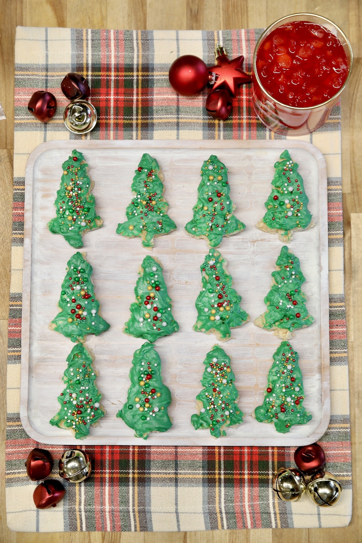 Christmas tree rice krispies treats on a platter.