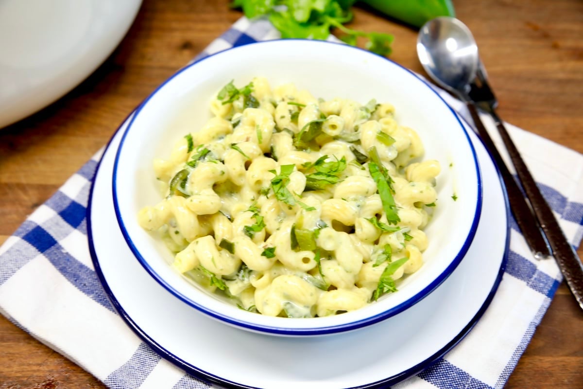 Poblano Mac and Cheese in a bowl on a small plate.
