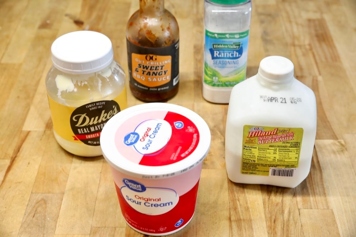 Ingredients for BBQ Ranch sauce.