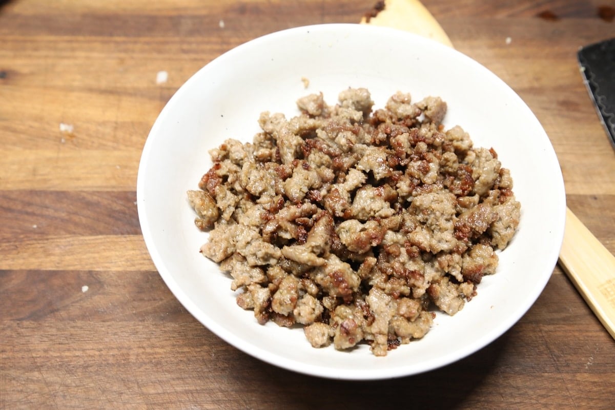 Bowl of browned sausage.